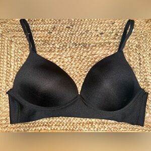 NEW Just Be Ladies T-Shirt Bra Wireless Black 38C NEW WITHOUT TAGS
